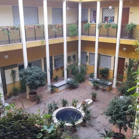 Patio Sevillano, Tu Oasis Urbano Apartment *