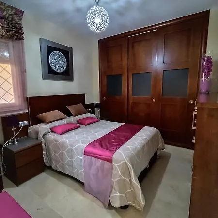 公寓 Patio Sevillano, Tu Oasis Urbano *